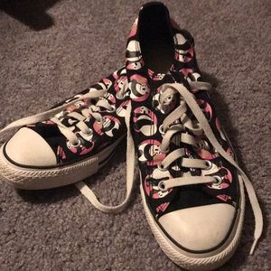Panda Print Converse